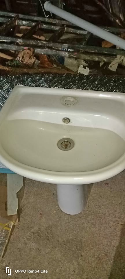 Lavabo gider hattı müdahalesi